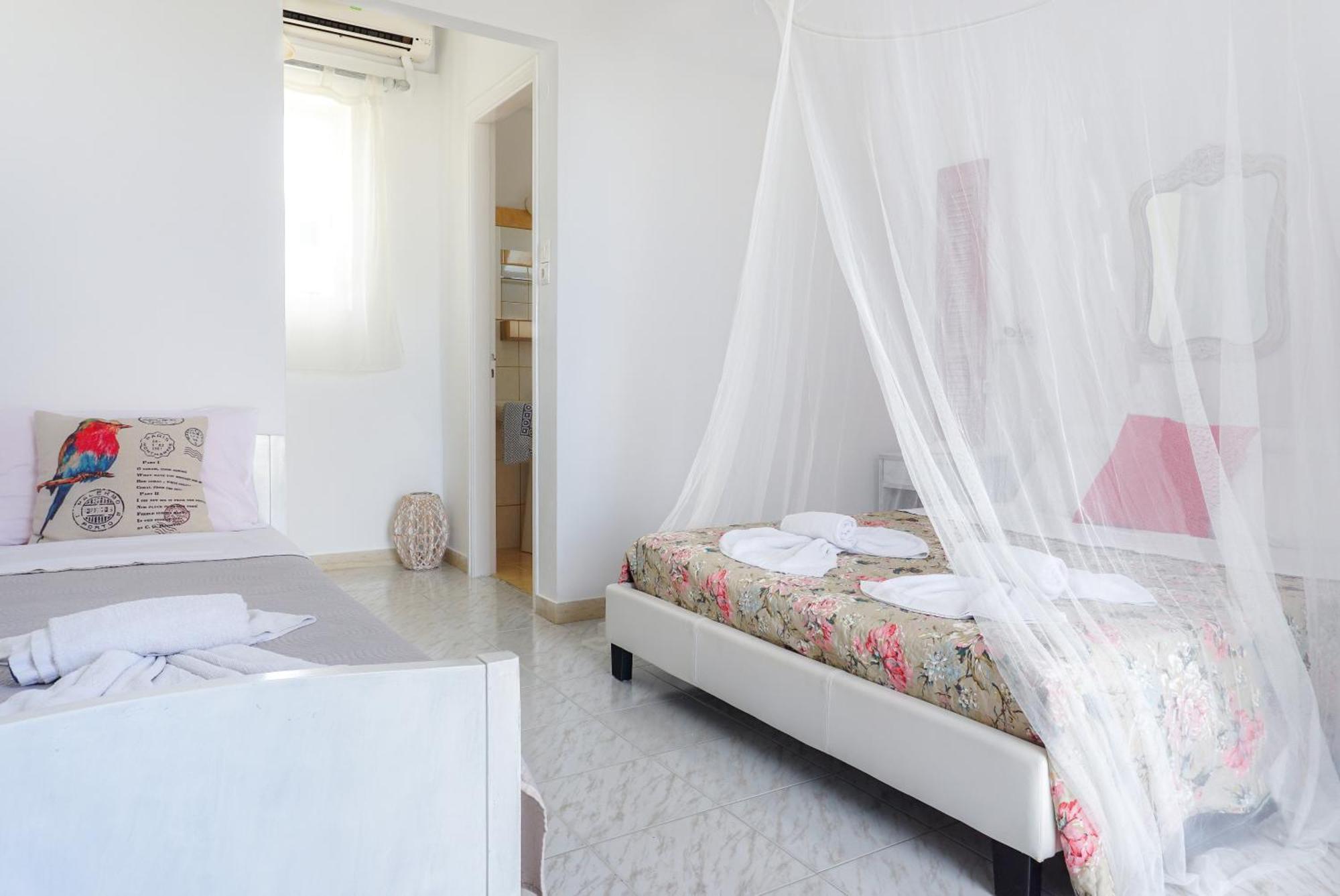 Cubaneros Holiday Inn ラガナス 部屋 写真